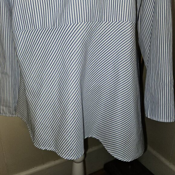 * STUDIO 1886 Blue White Pinstripe Long Sleeve Asymmetrical Hem Blouse Ladies L - Picture 4 of 5